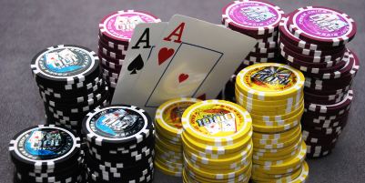 Texas Hold'em Strategy: learn odds and probabilities